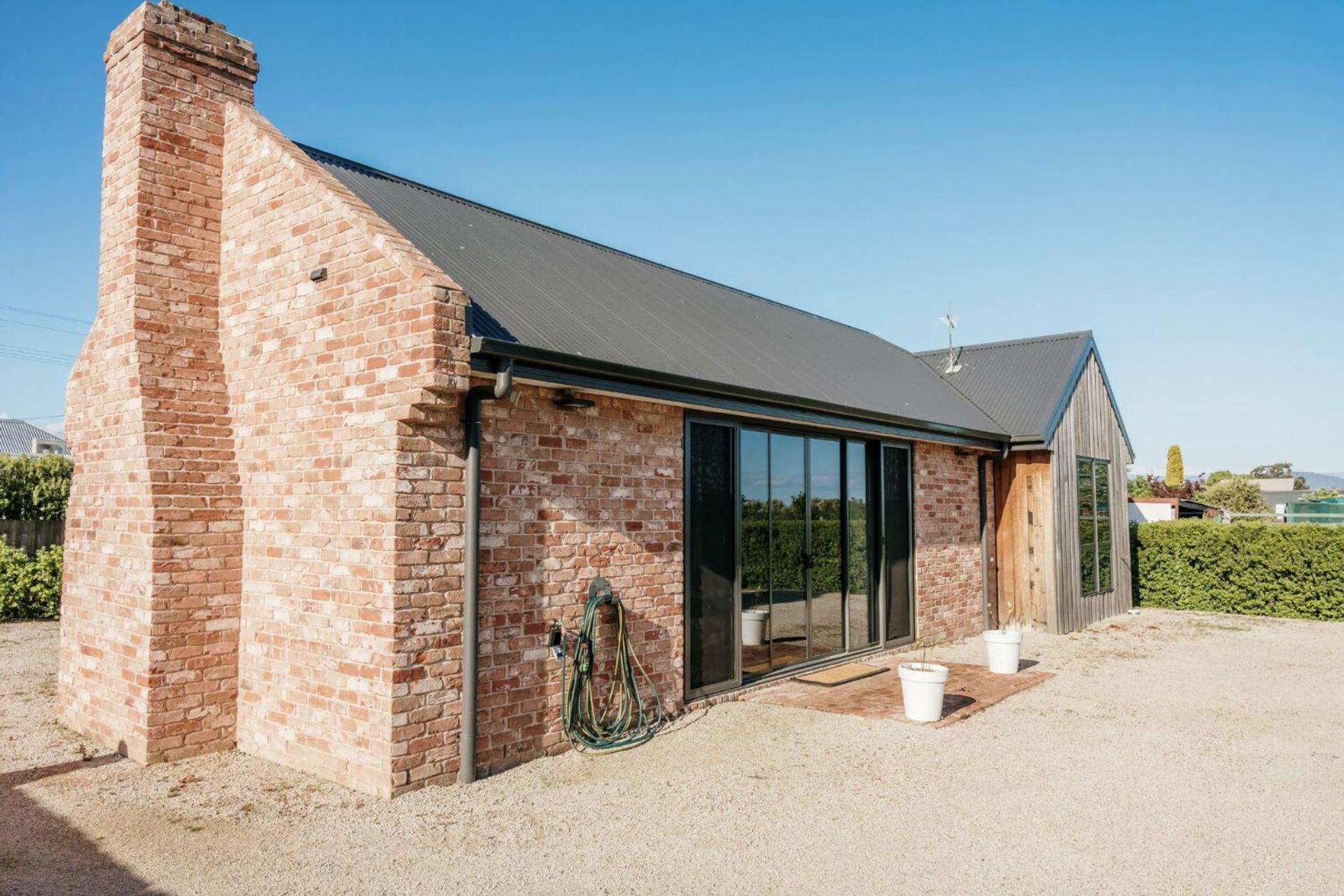 Embracing Evandale Exterior photo
