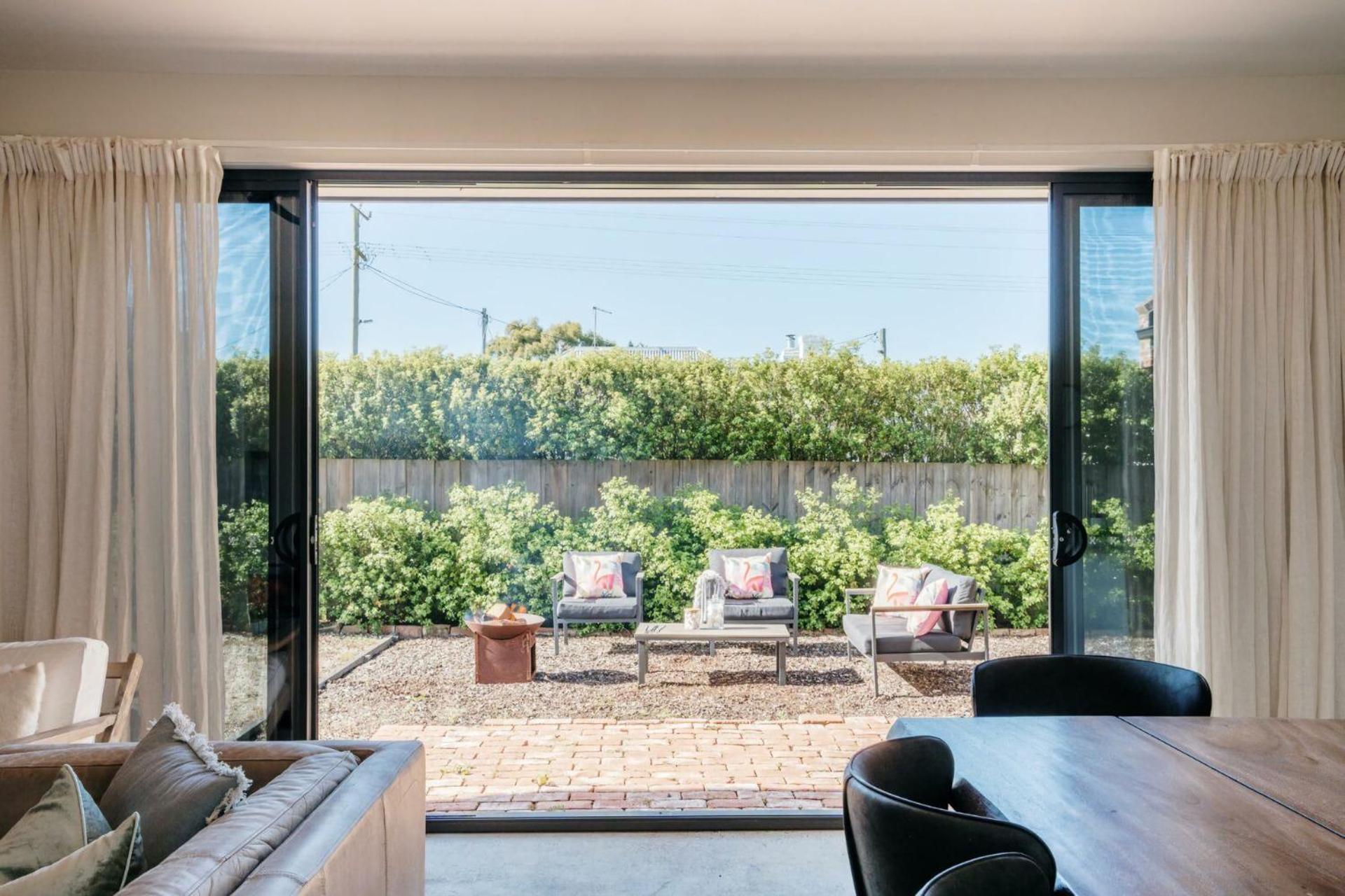 Embracing Evandale Exterior photo