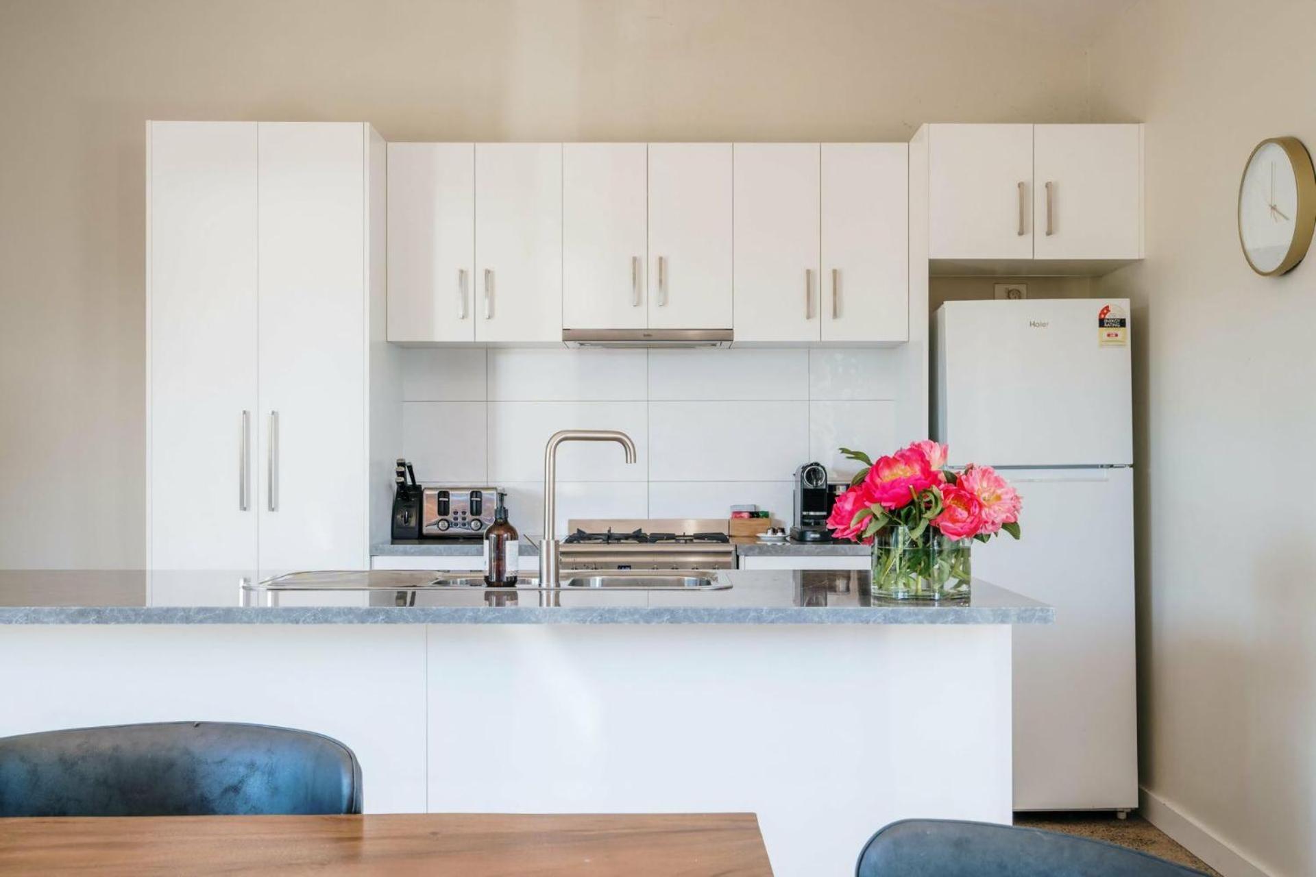 Embracing Evandale Exterior photo